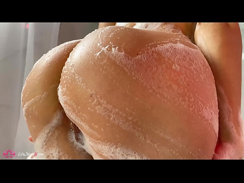 ❤️ Brunette شاور میں شدید orgasm کے لئے وائبریٹر کے ساتھ بلی میں مشت زنی کرتی ہے۔ ❤  فحش میں ur.thebestfetishsites.ru